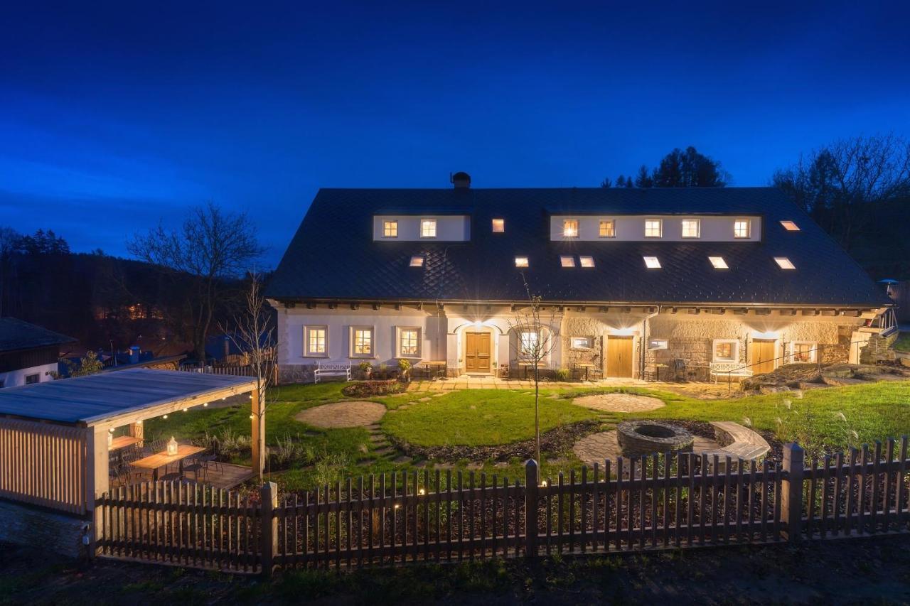 Dvur Hanis - Adults Only - Deti Od 12 Let Marsov nad Metuji Exterior foto