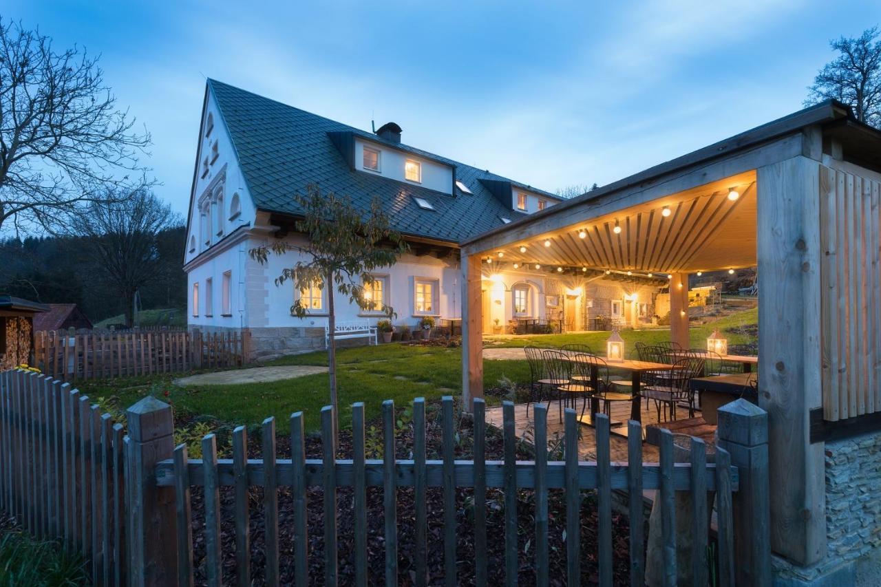 Dvur Hanis - Adults Only - Deti Od 12 Let Marsov nad Metuji Exterior foto